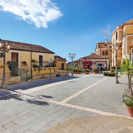 1 Bedroom Gorgeous In Santa Maria Di Castell * Santa Maria di Castellabate
